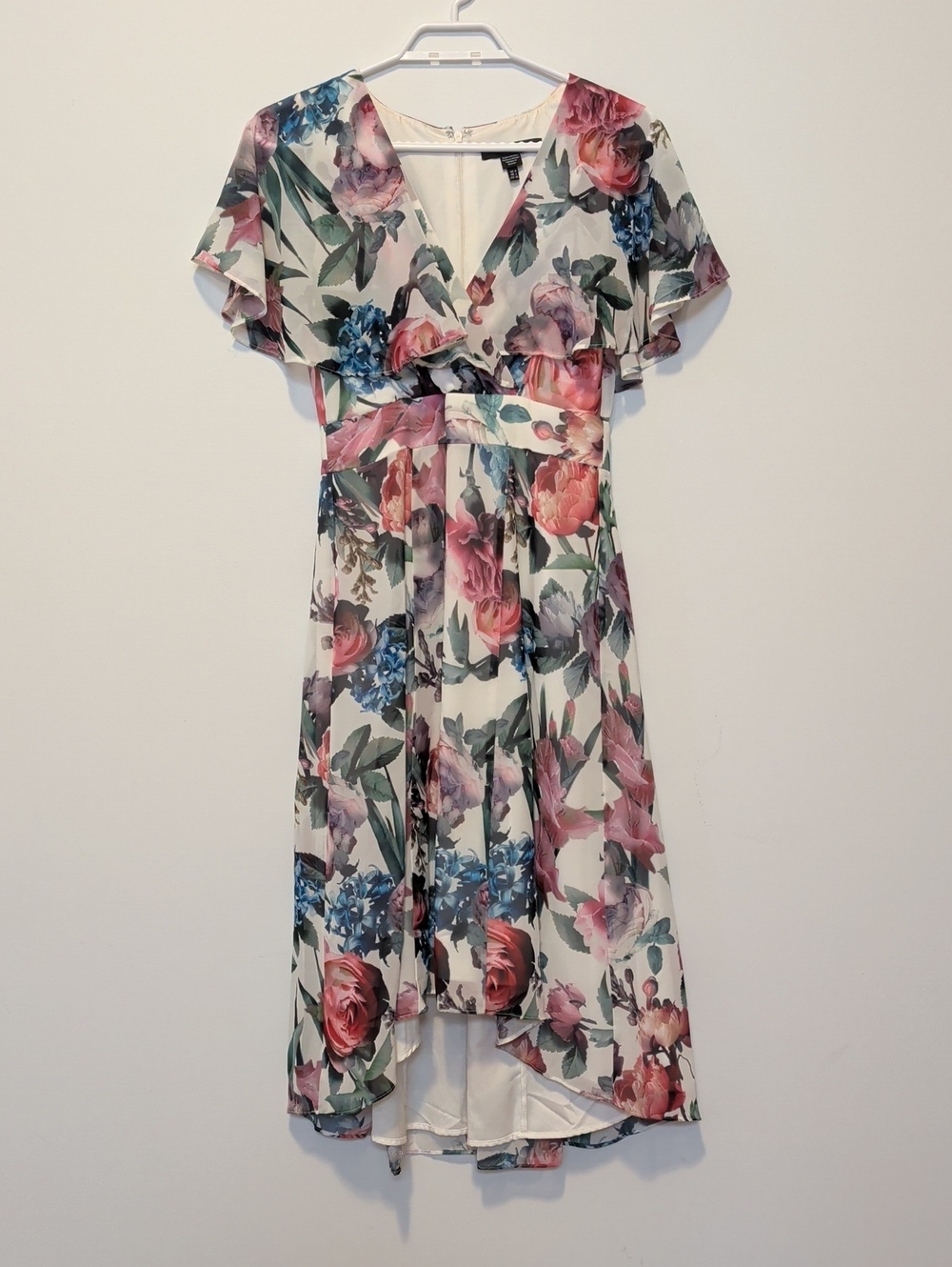 Maggy London Cream Dress with Black Label
